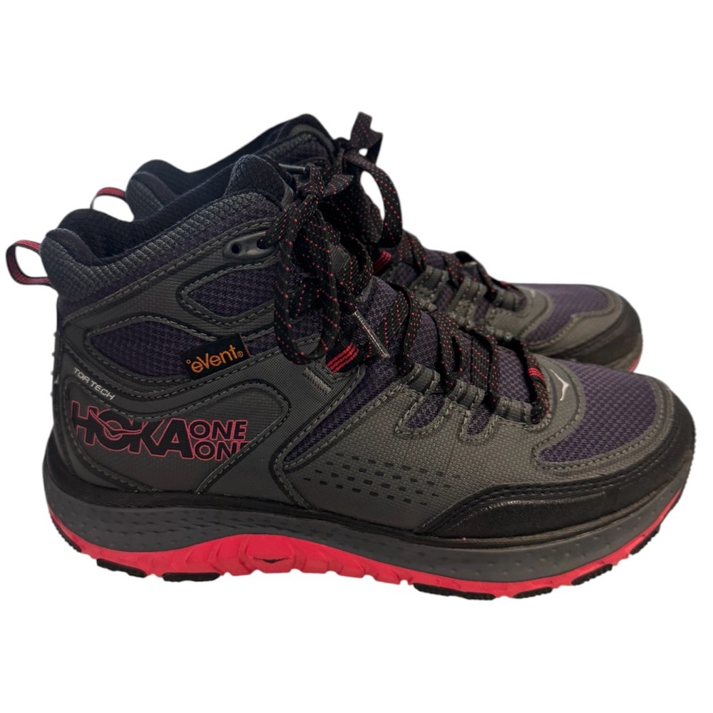 Hoka One One Women's Nightshade/Teaberry Trail Hikers Size Size 6.5